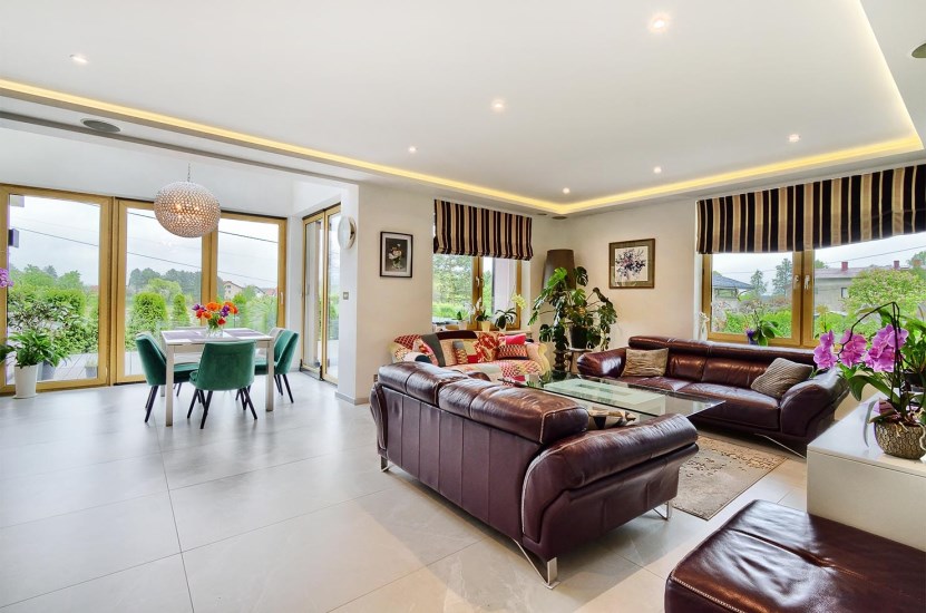 Dom Sprzedaż - Kielce province, kielecki, Strawczyn, Oblęgorek