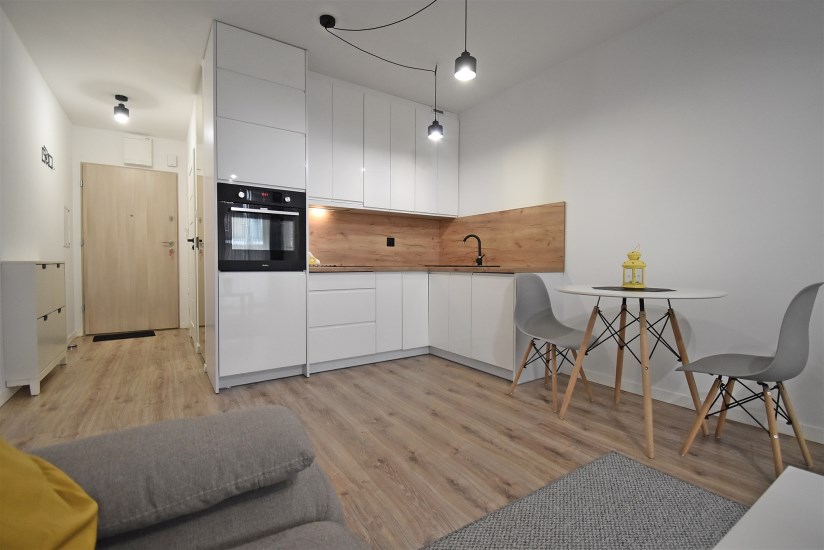 Mieszkanie Wynajem - Kielce province, Kielce m., Kielce, Centrum