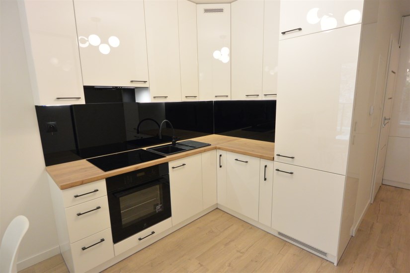 Mieszkanie Wynajem - Kielce province, Kielce m., Kielce, Centrum