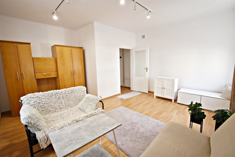 Mieszkanie Wynajem - Kielce province, Kielce m., Kielce, Centrum