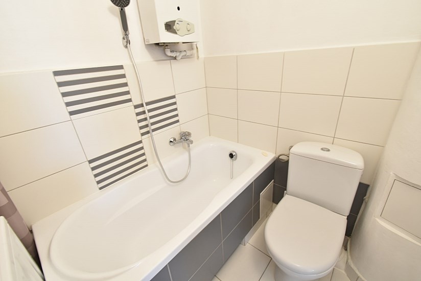 Mieszkanie Wynajem - Kielce province, Kielce m., Kielce, Sady