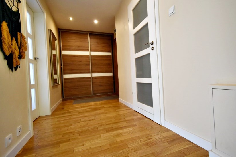 Mieszkanie Wynajem - Kielce province, Kielce m., Kielce, Sieje