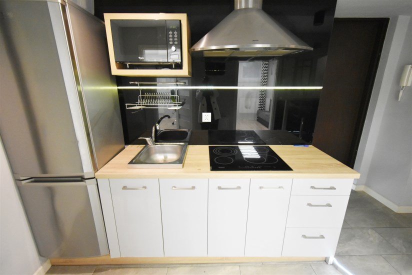 Mieszkanie Wynajem - Kielce province, Kielce m., Kielce, Centrum