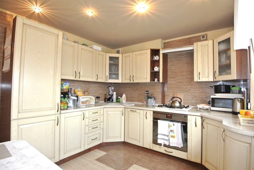 Mieszkanie Sprzedaż - Kielce province, Kielce m., Kielce, Na Stoku, Na Stoku