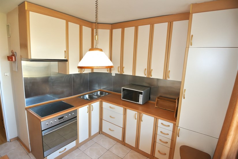 Mieszkanie Sprzedaż - Kielce province, kielecki, Chmielnik