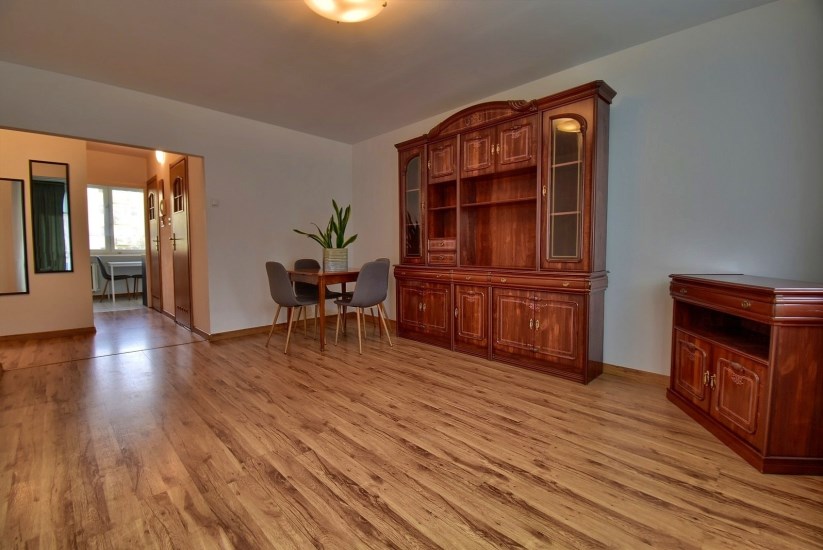 Mieszkanie Sprzedaż - Kielce province, Kielce m., Kielce, Podkarczówka