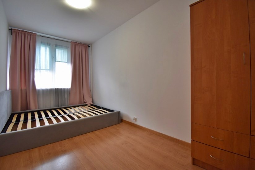 Mieszkanie Sprzedaż - Kielce province, Kielce m., Kielce, Podkarczówka