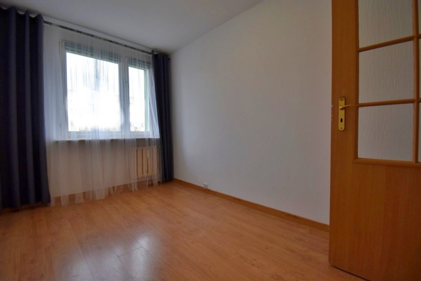 Mieszkanie Sprzedaż - Kielce province, Kielce m., Kielce, Podkarczówka