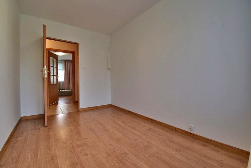 Mieszkanie Sprzedaż - Kielce province, Kielce m., Kielce, Podkarczówka