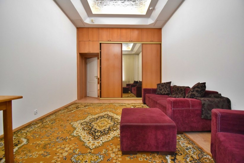 Mieszkanie Wynajem - Kielce province, Kielce m., Kielce, Centrum