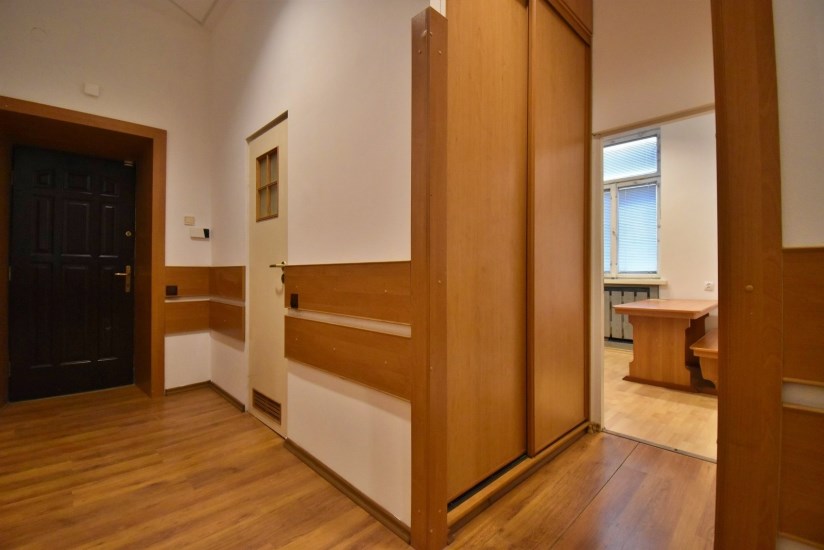 Mieszkanie Wynajem - Kielce province, Kielce m., Kielce, Centrum