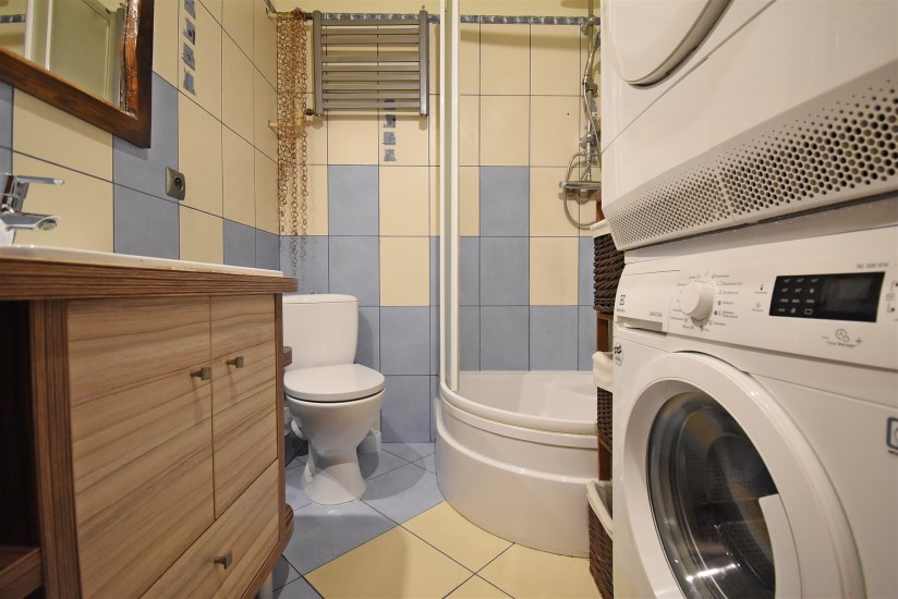 Mieszkanie Wynajem - Kielce province, Kielce m., Kielce, Barwinek