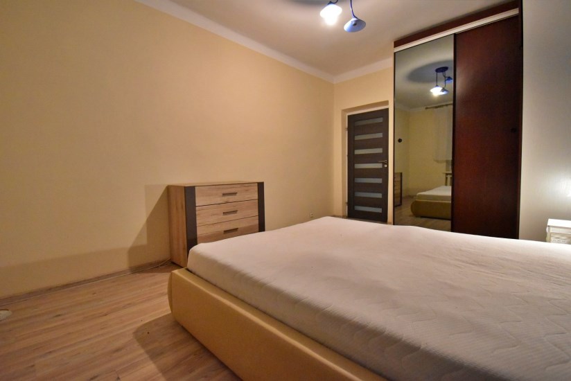 Mieszkanie Sprzedaż - Kielce province, Kielce m., Kielce, Centrum