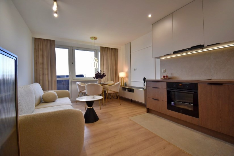 Mieszkanie Sprzedaż - Kielce province, Kielce m., Kielce, Świętokrzyskie