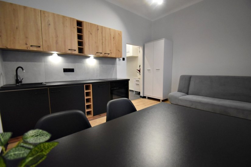 Mieszkanie Wynajem - Kielce province, Kielce m., Kielce, Centrum