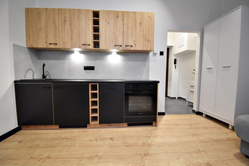 Mieszkanie Wynajem - Kielce province, Kielce m., Kielce, Centrum