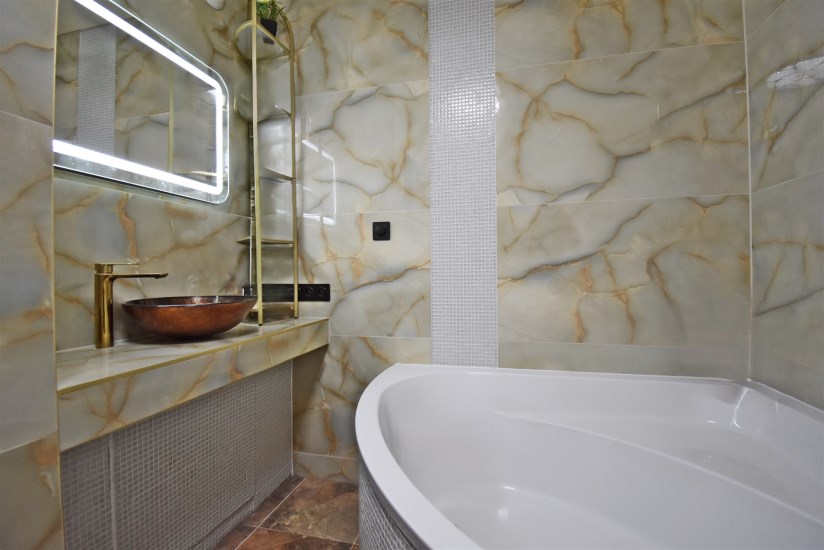 Mieszkanie Sprzedaż - Kielce province, Kielce m., Kielce, Centrum