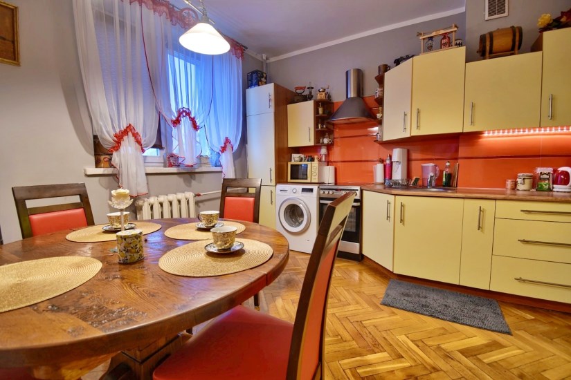 Mieszkanie Sprzedaż - Kielce province, Kielce m., Kielce, Szydłówek