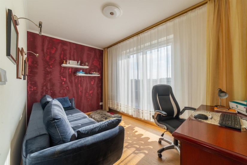 Mieszkanie Sprzedaż - Kielce province, Kielce m., Kielce, Ostra Górka