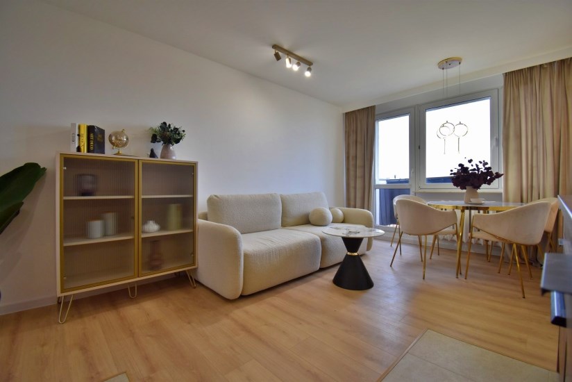 Mieszkanie Sprzedaż - Kielce province, Kielce m., Kielce, Świętokrzyskie