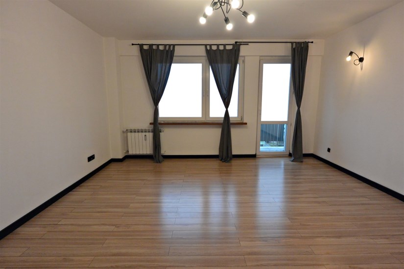 Mieszkanie Sprzedaż - Kielce province, skarżyski, Skarżysko-Kamienna