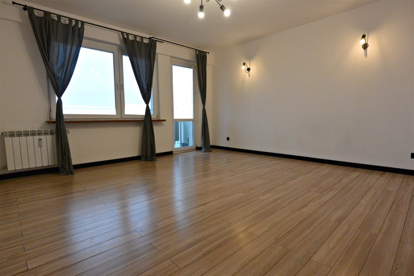 Mieszkanie Sprzedaż - Kielce province, skarżyski, Skarżysko-Kamienna