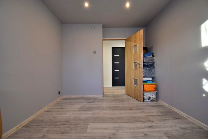 Mieszkanie Sprzedaż - Kielce province, Kielce m., Kielce, KSM