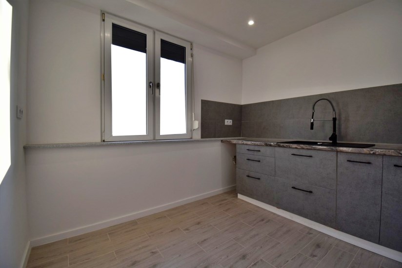 Mieszkanie Sprzedaż - Kielce province, Kielce m., Kielce, KSM