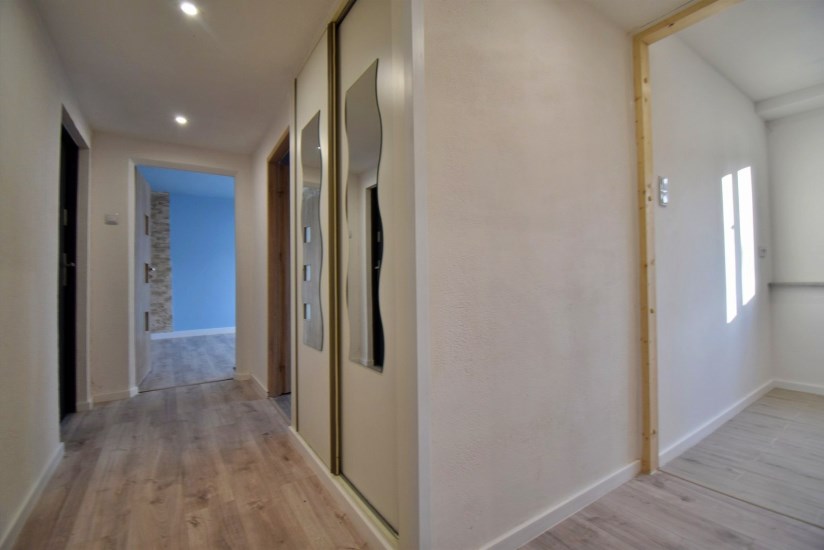 Mieszkanie Sprzedaż - Kielce province, Kielce m., Kielce, KSM