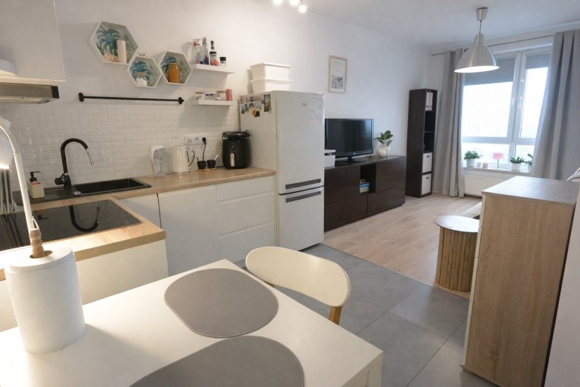 Mieszkanie Wynajem - Kielce province, Kielce m., Kielce, Barwinek