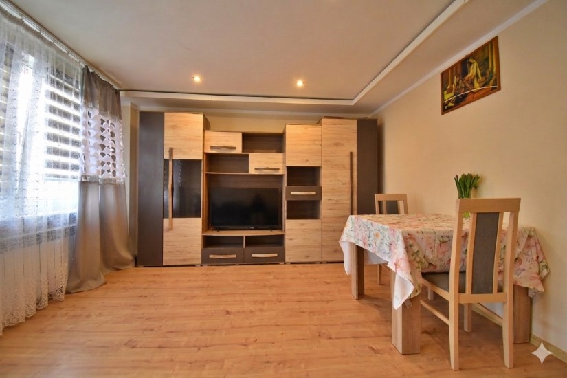 Mieszkanie Sprzedaż - Kielce province, jędrzejowski, Małogoszcz