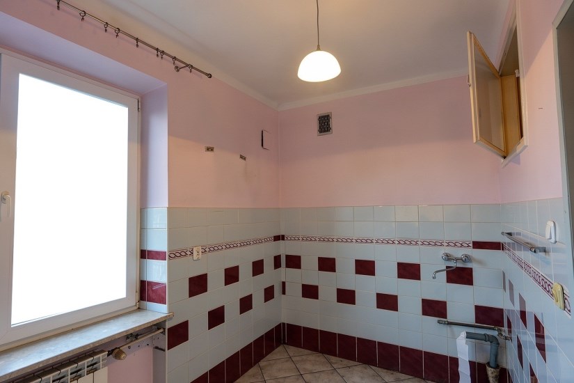 Mieszkanie Sprzedaż - Kielce province, Kielce m., Kielce, Centrum