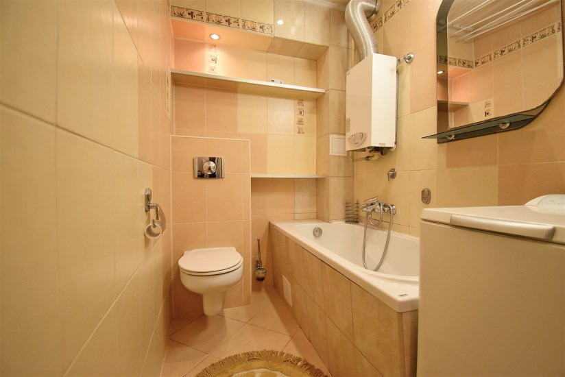 Mieszkanie Sprzedaż - Kielce province, Kielce m., Kielce, os. Jagiellońskie