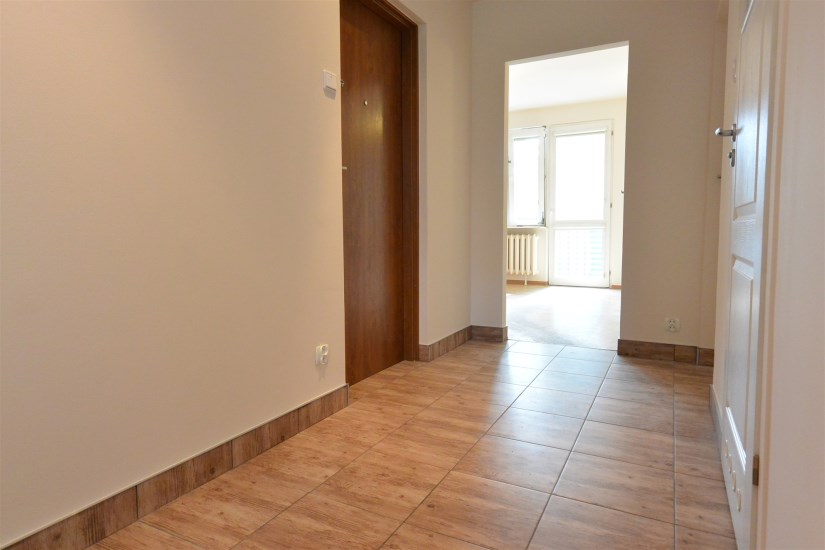 Mieszkanie Sprzedaż - Kielce province, Kielce m., Kielce, os. Jagiellońskie